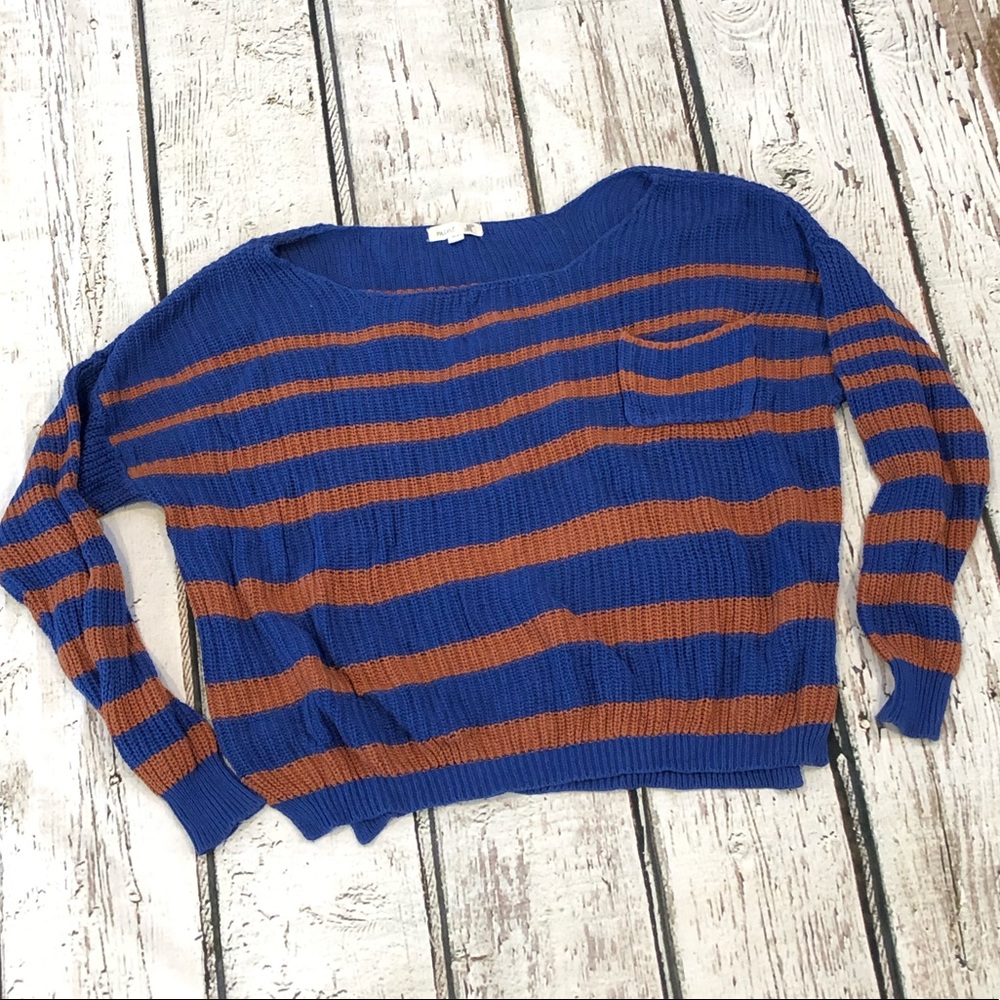 Cute boho cropped sweater - medium